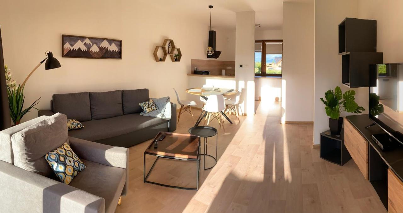 Panorama Home Valča Esterno foto
