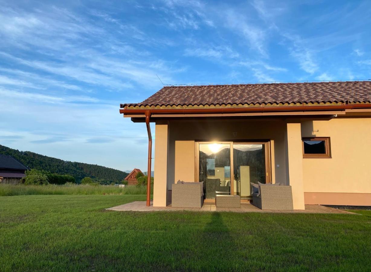 Panorama Home Valča Esterno foto
